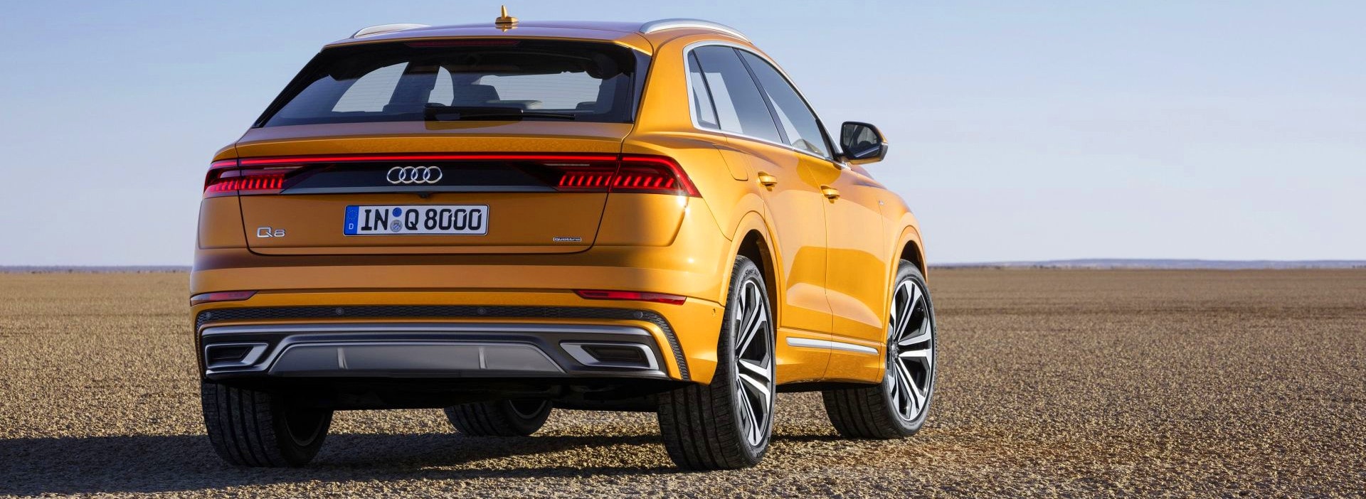 Nové Audi Q8 zezadu