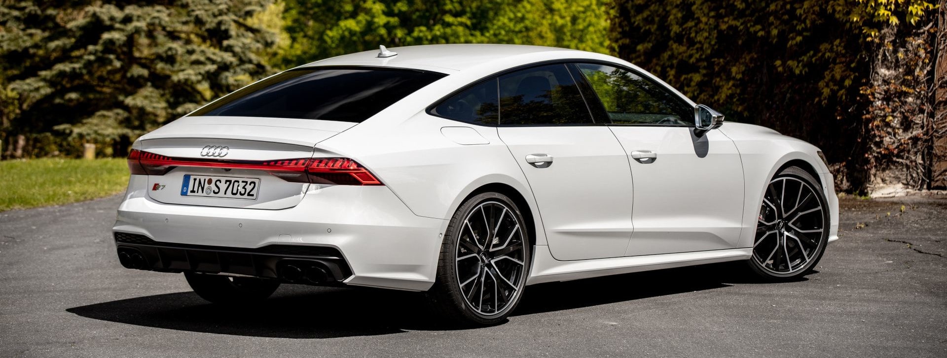 Audi S bílé