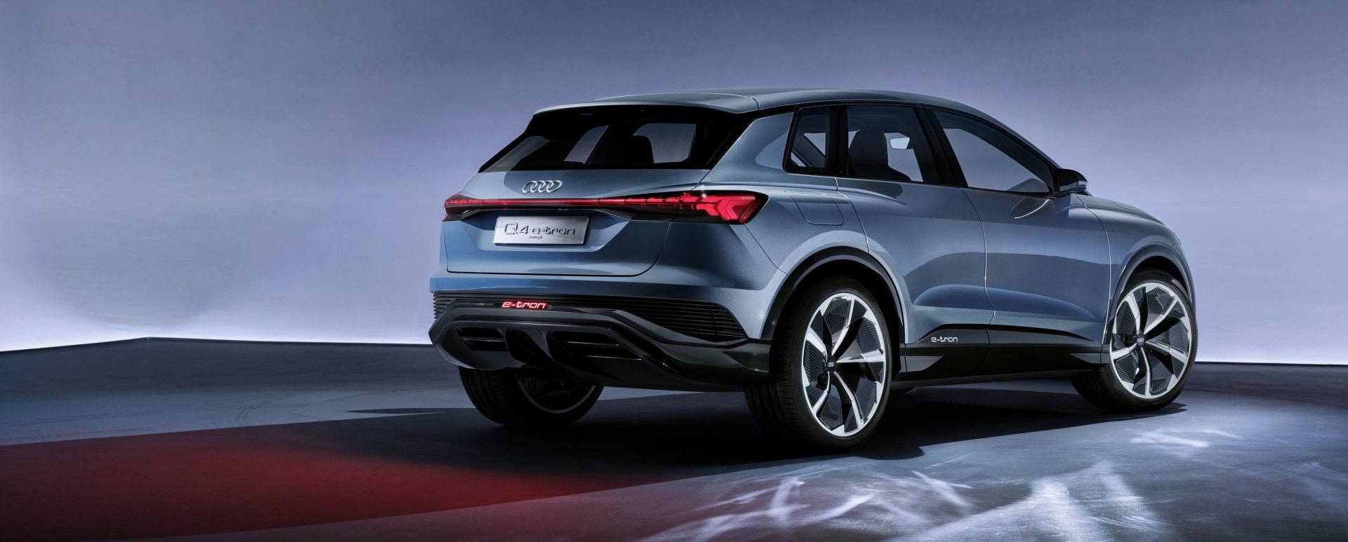 Audi Q4 e-tron záda