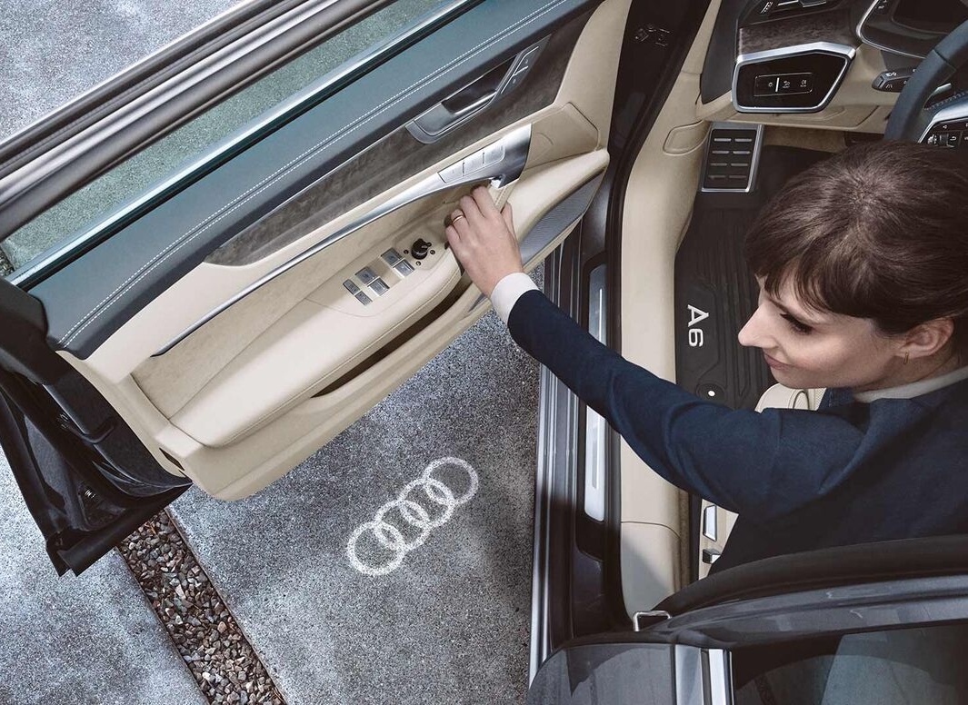 AUDI QUATTRO BONUS! Získejte pohon 4x4 ke svému novému vozu Audi