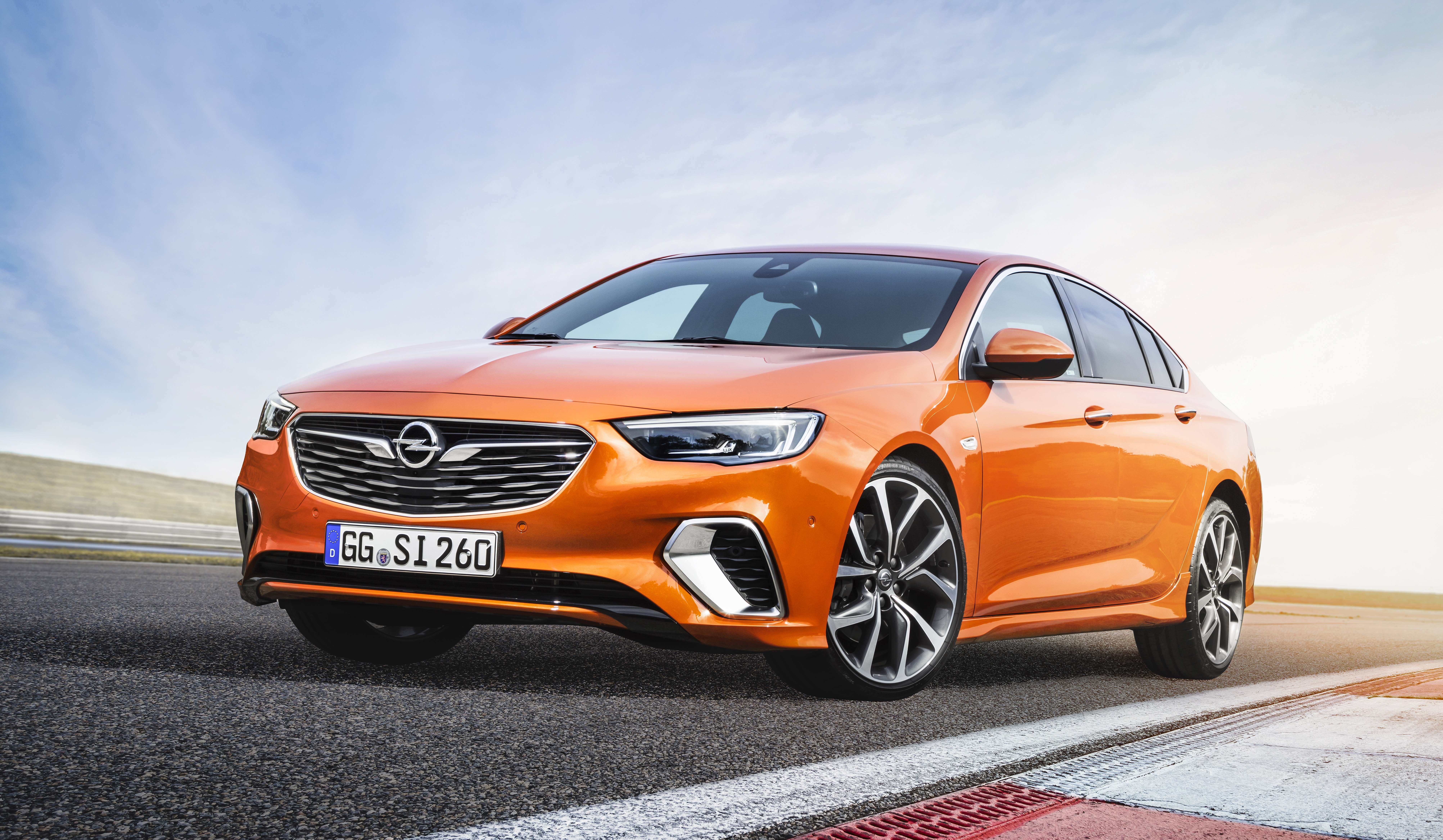 Opel Insignia vybojoval titul "All-Wheel Drive Car Of The Year 2019"