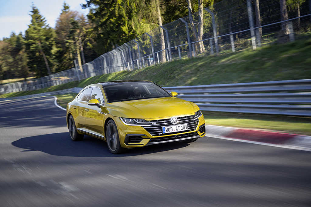 Ocenění "Zlatý volant 2017" pro nový Volkswagen Arteon