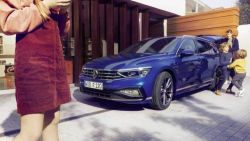 Volkswagen Passat v roce 2019 ladí vizáž a slibuje ekologičtější provoz