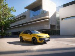 Světová premiéra modelu T-Roc: Nová generace bestselleru se prezentuje vysokou kvalitou a inovacemi
