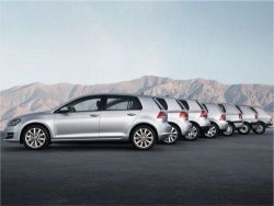 45 let modelu Volkswagen Golf